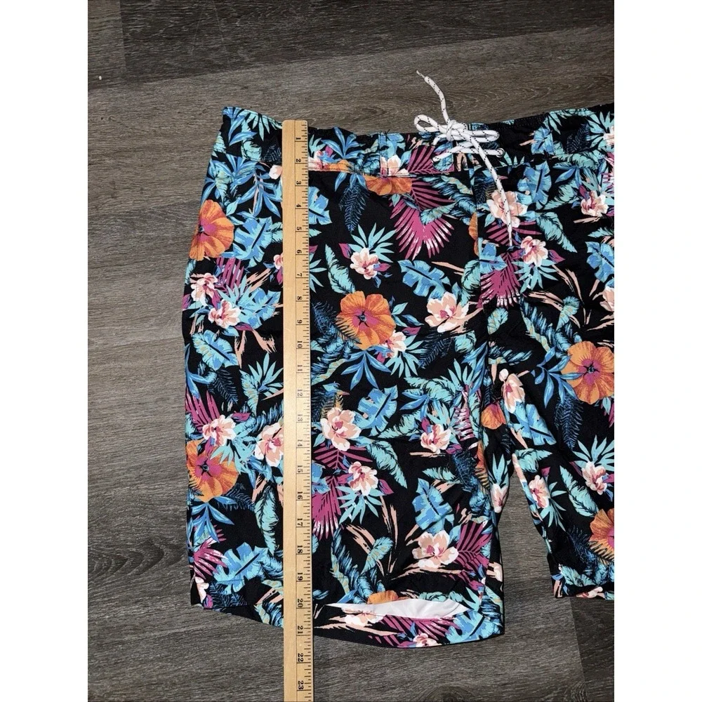 Mens Size XXL Swim Trunks, Mesh Lining Bright Tropical Print 8